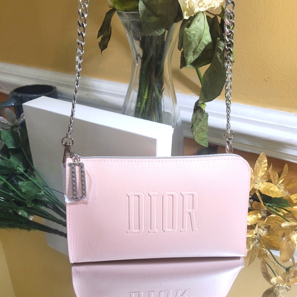 Dior bag - Picture 4 of 14